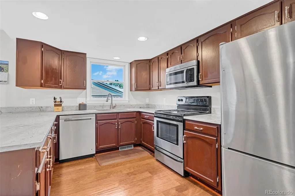 12422 Clayton Court Thornton CO 80241