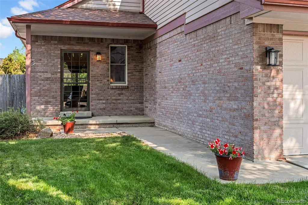 12422 Clayton Court Thornton CO 80241