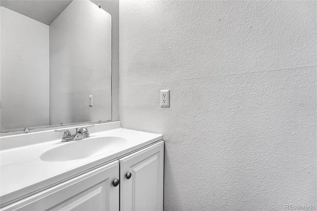 1641 S Idalia Circle Aurora CO 80017