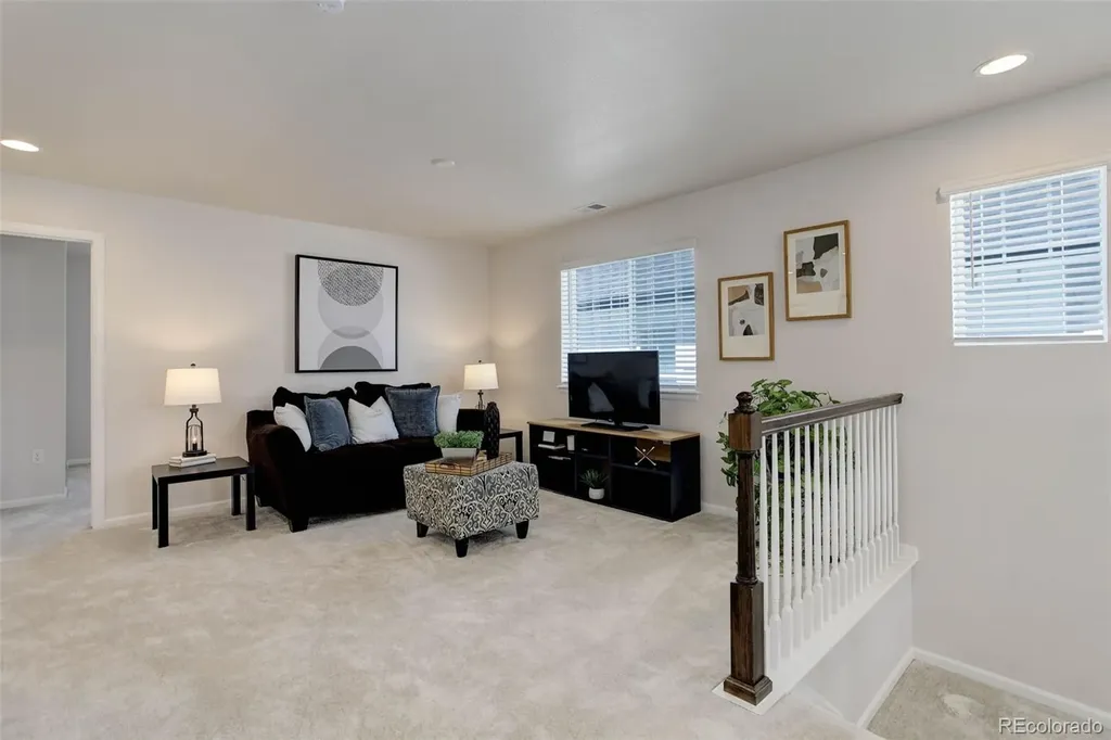 21056 E Radcliff Place Aurora CO 80015