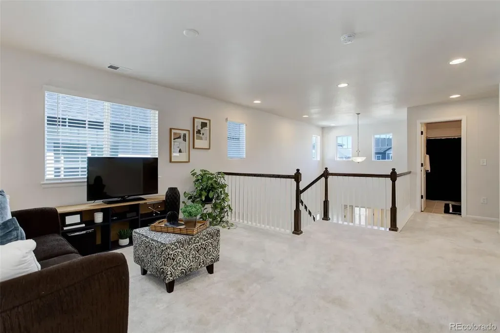 21056 E Radcliff Place Aurora CO 80015