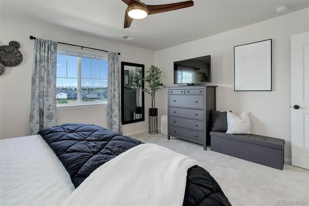21056 E Radcliff Place Aurora CO 80015