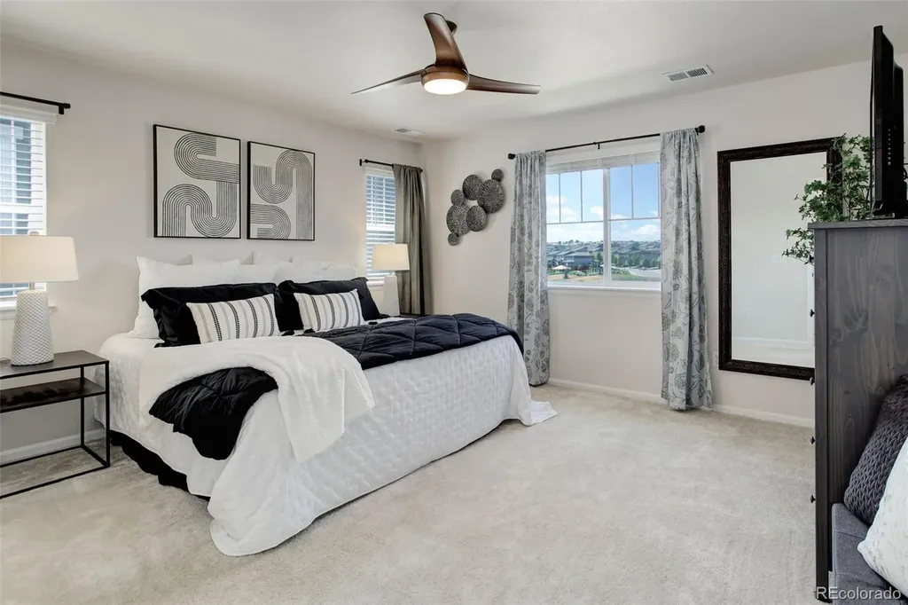 21056 E Radcliff Place Aurora CO 80015