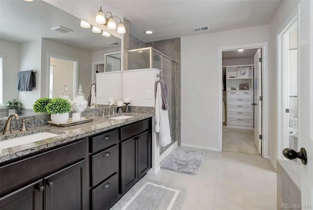 21056 E Radcliff Place Aurora CO 80015