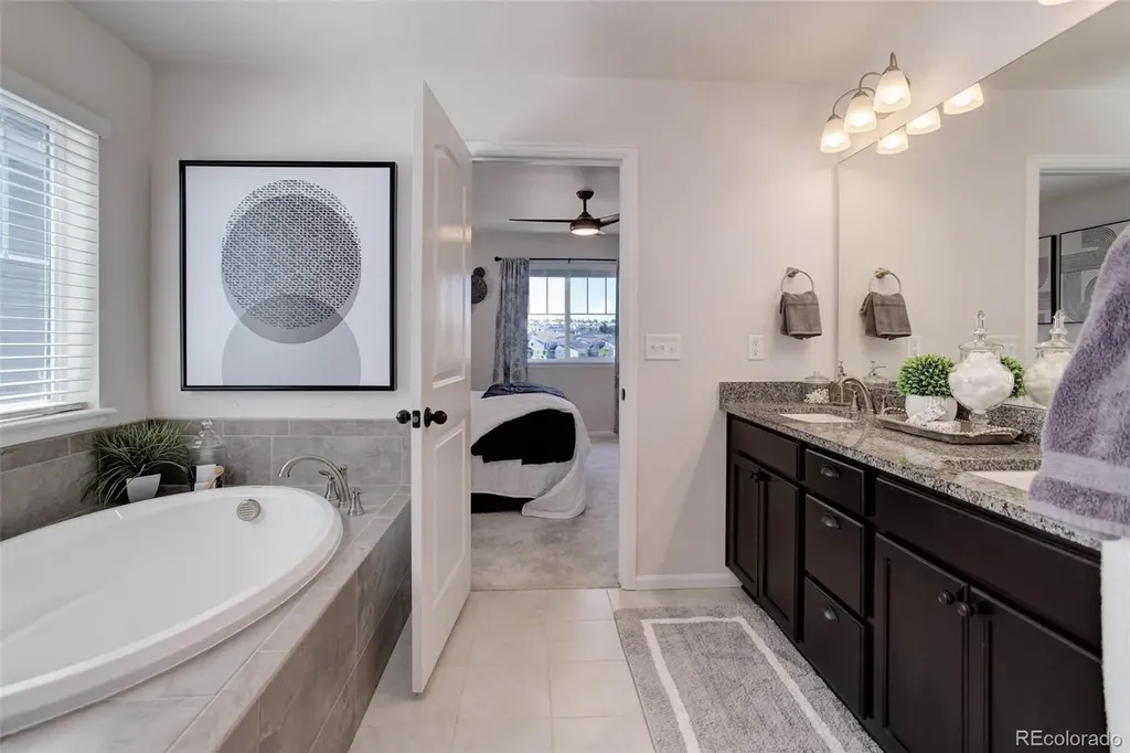 21056 E Radcliff Place Aurora CO 80015