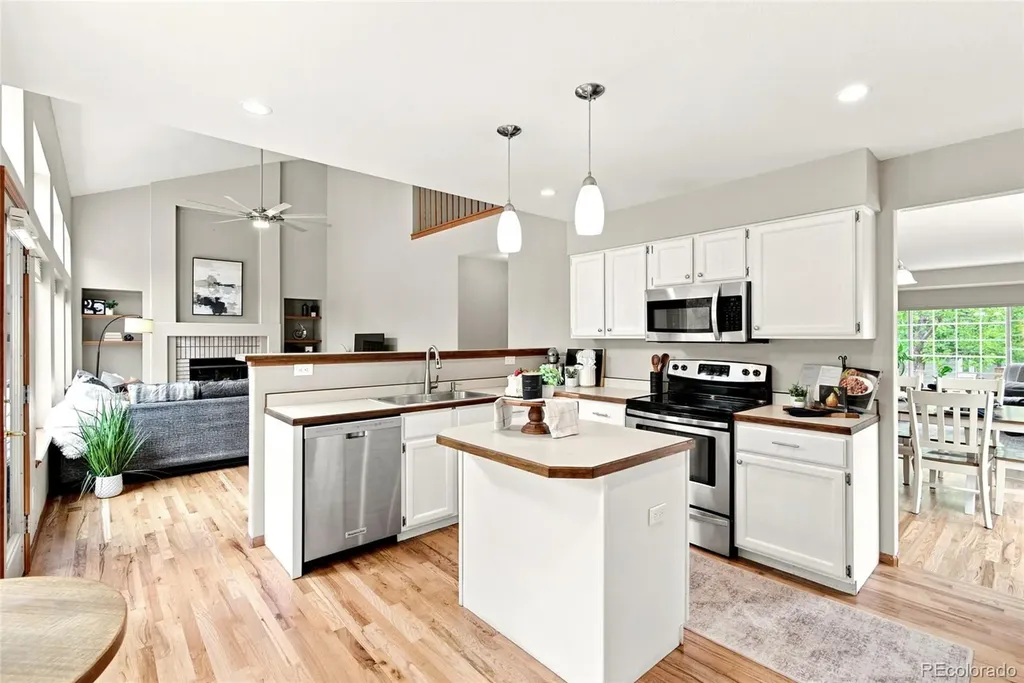 375 Medford Drive Colorado Springs CO 80921