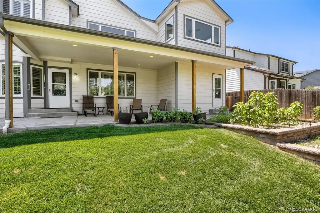 5335 S Flanders Way Centennial CO 80015