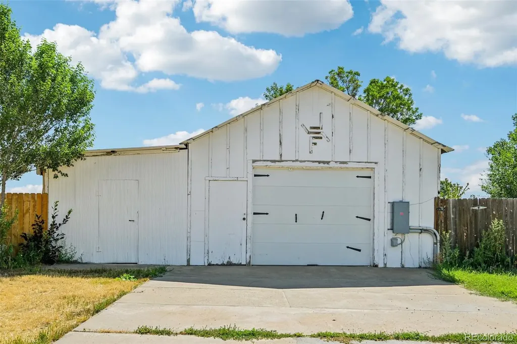 10680 Dover Street Broomfield CO 80021