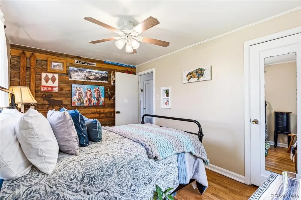 15335 Arapahoe Drive Golden CO 80403