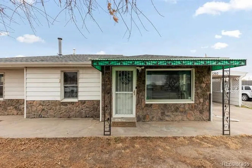 5360 Monaco Street Commerce City CO 80022