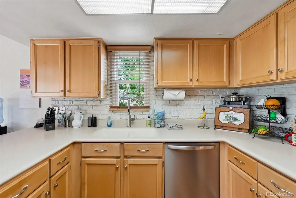 3081 S Macon Circle Aurora CO 80014