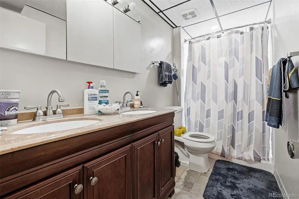 3081 S Macon Circle Aurora CO 80014