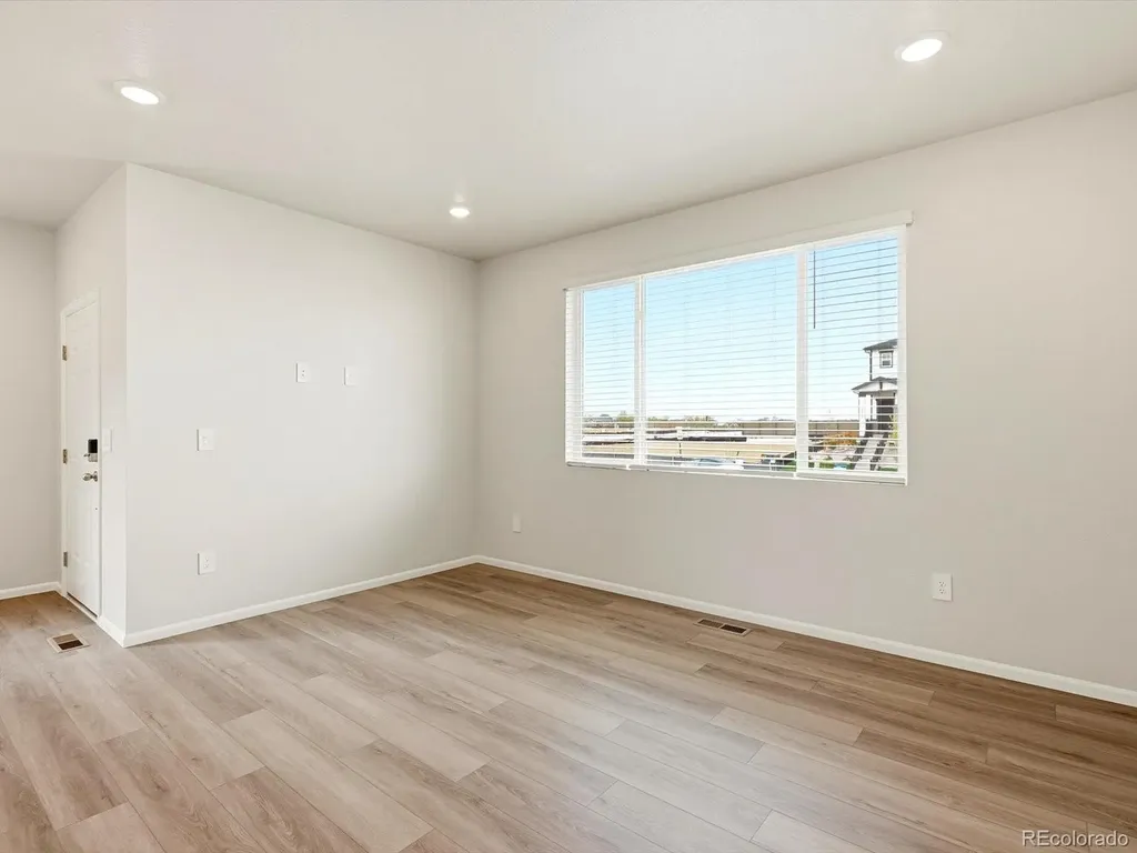 2232 E 164th Avenue Thornton CO 80602