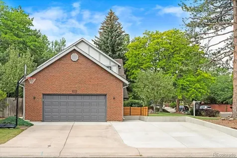 2011 S Gray Drive Lakewood CO 80227