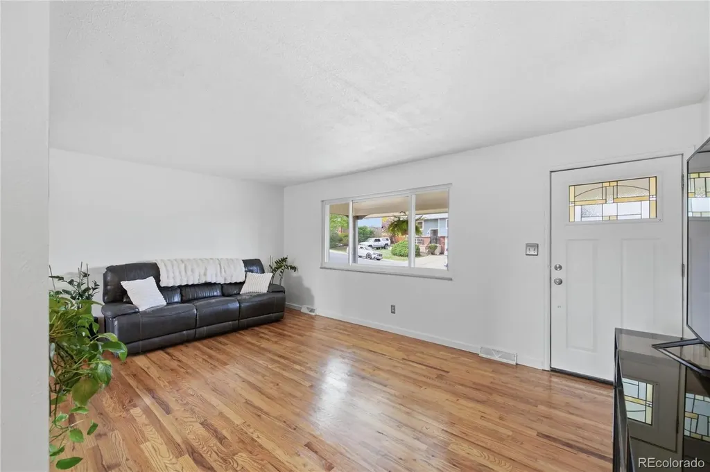 580 W 79th Place Denver CO 80221