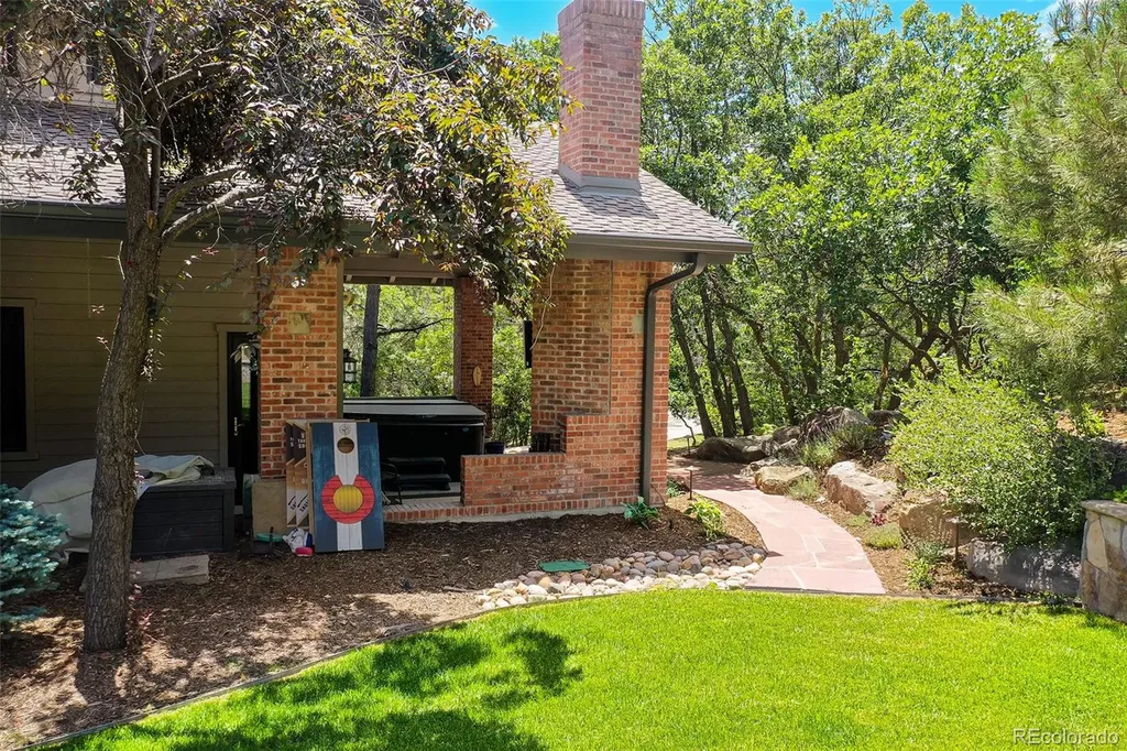 10 Castle Pines Drive N Castle Rock CO 80108