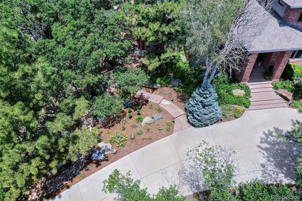 10 Castle Pines Drive N Castle Rock CO 80108