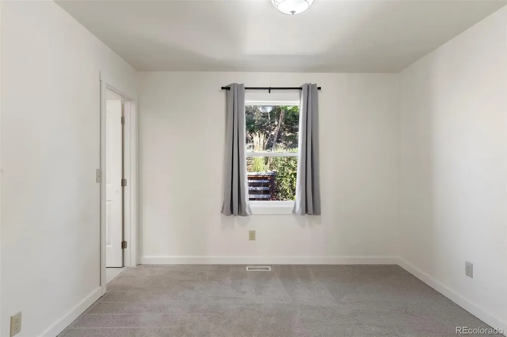 2150 Glenn Street Colorado Springs CO 80904
