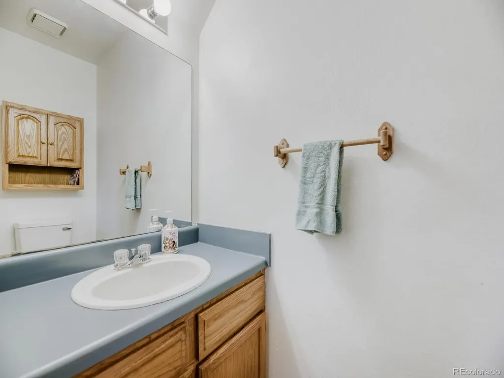 6944 W Mississippi Avenue Lakewood CO 80226