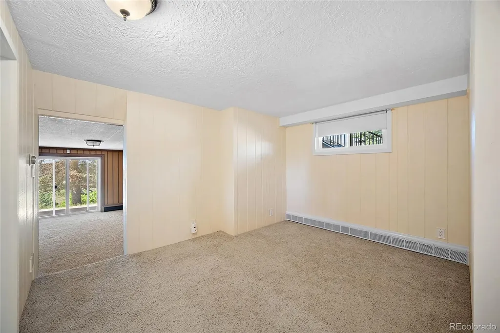 8475 Red Spring Valley Road Colorado Springs CO 80919