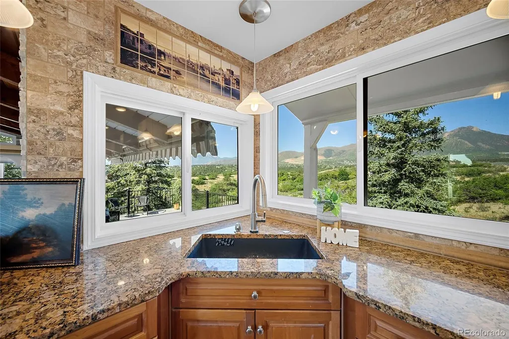 8475 Red Spring Valley Road Colorado Springs CO 80919