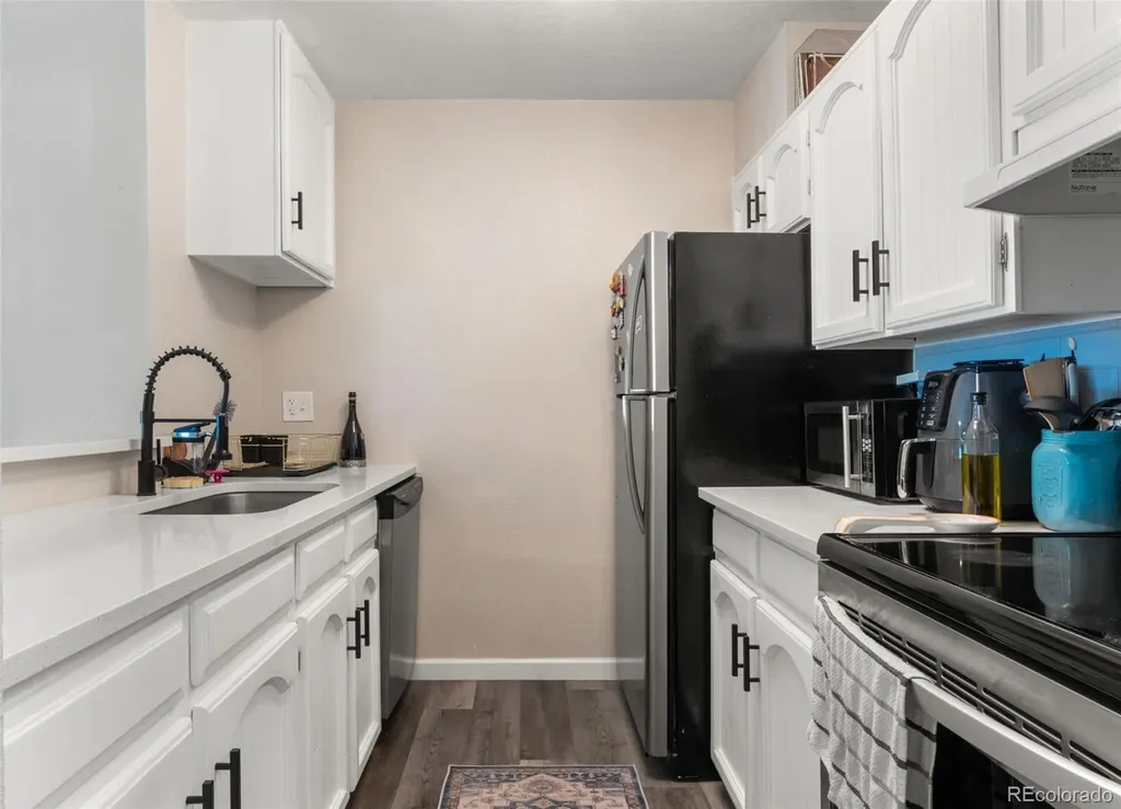 6570 E Mississippi Avenue Denver CO 80224