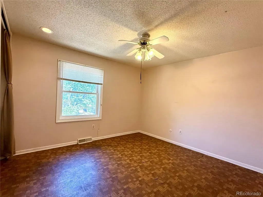 2542 S Dawson Way Aurora CO 80014