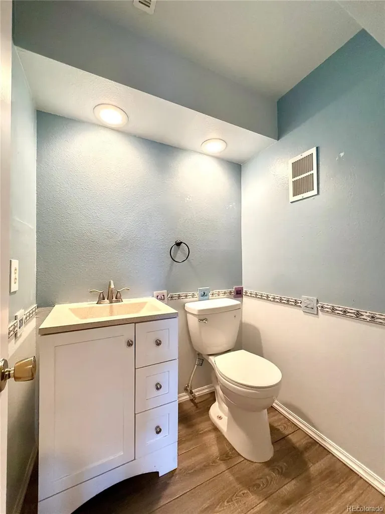 2542 S Dawson Way Aurora CO 80014