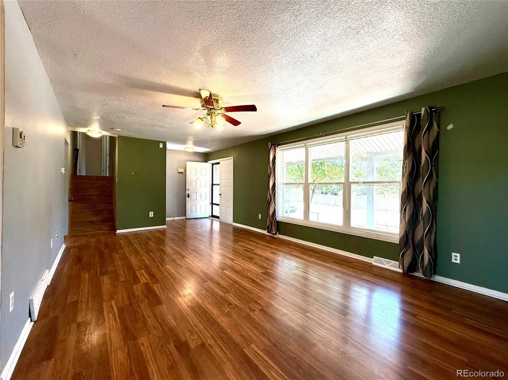 2542 S Dawson Way Aurora CO 80014