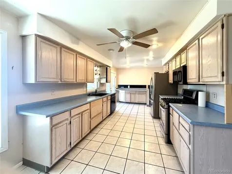 2542 S Dawson Way Aurora CO 80014