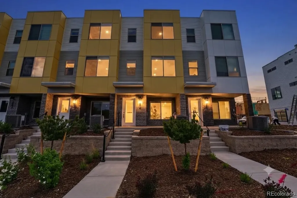 6816 Kendrick Lane Arvada CO 80007