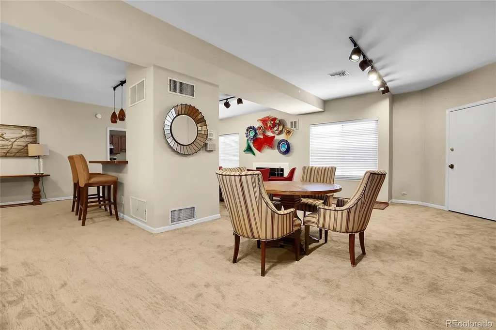 2301 E Fremont Avenue Centennial CO 80122