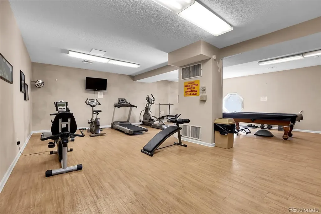 2301 E Fremont Avenue Centennial CO 80122