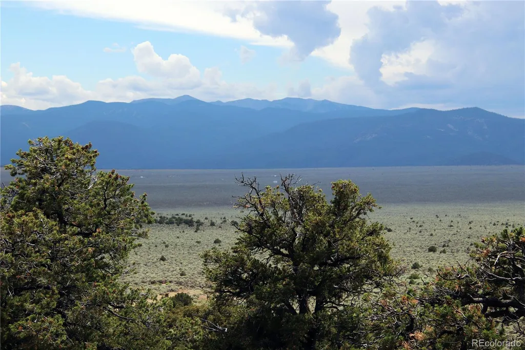 2252 White Tail Rd #2 Circle San Luis CO 81152
