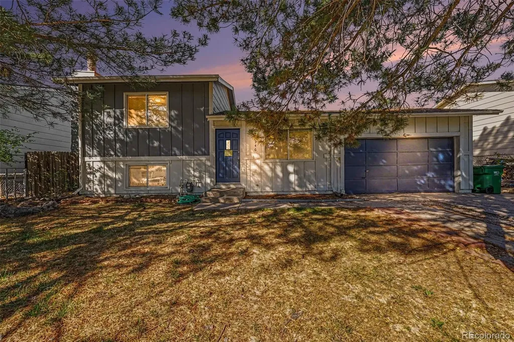 15946 E 17th Place Aurora CO 80011