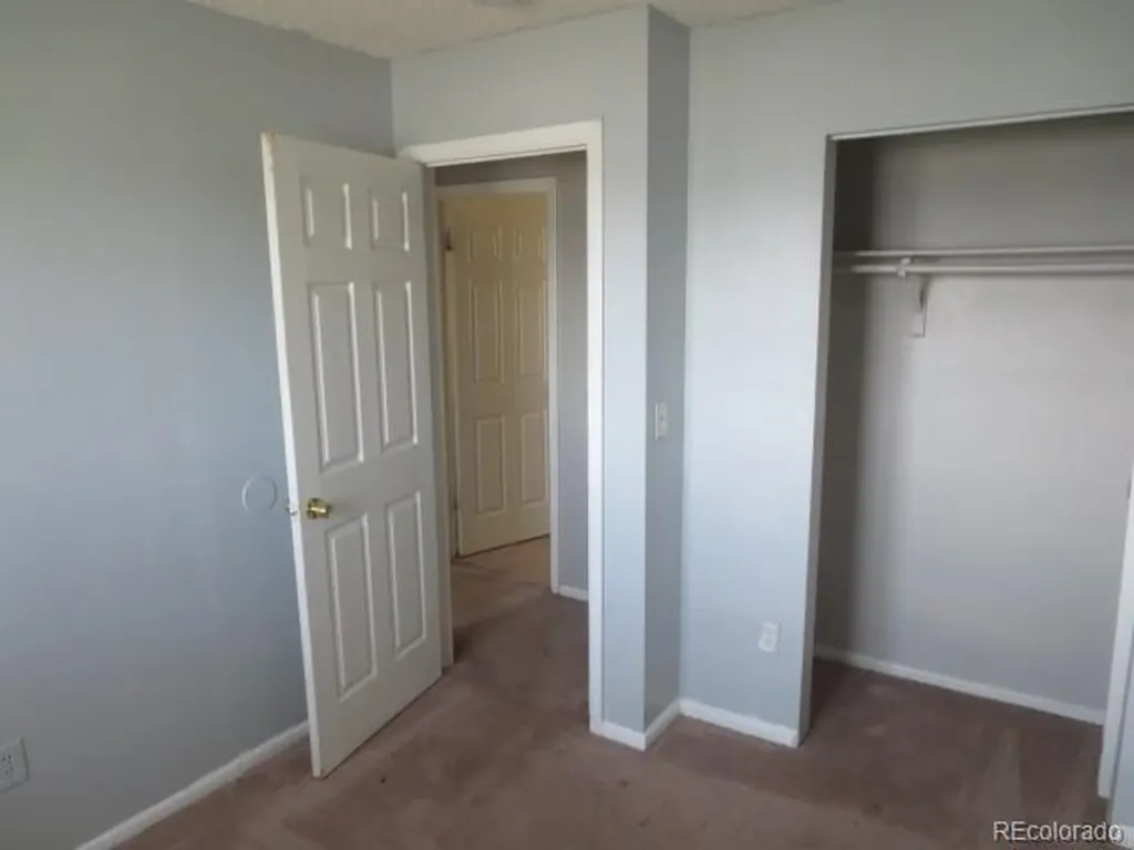 15946 E 17th Place Aurora CO 80011