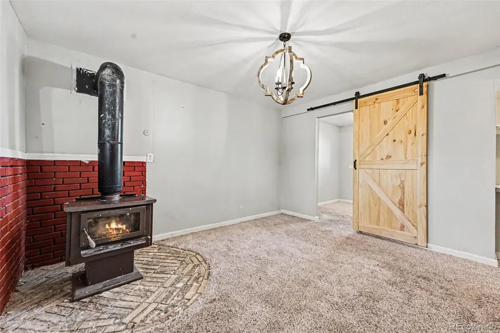 15946 E 17th Place Aurora CO 80011