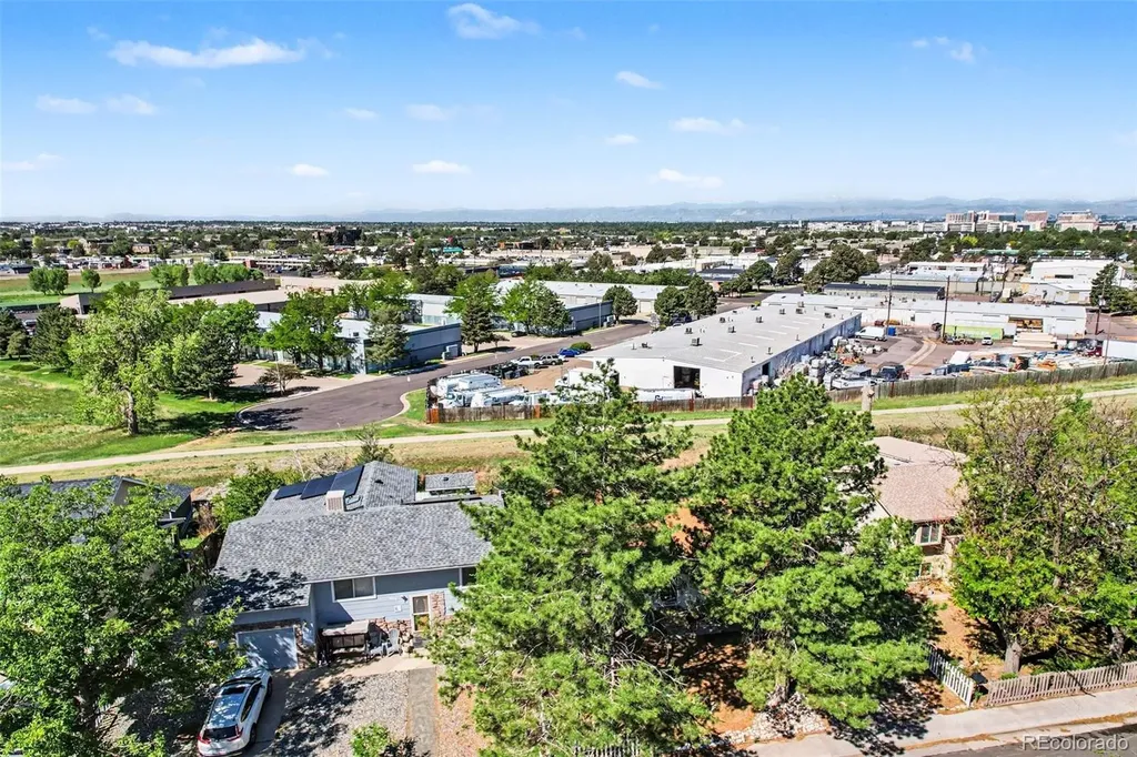 15946 E 17th Place Aurora CO 80011
