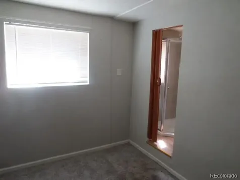 15946 E 17th Place Aurora CO 80011