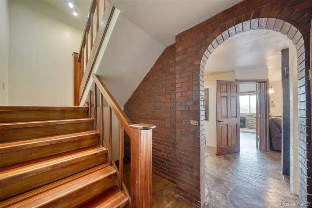 2283 Co Road 323 Westcliffe CO 81252