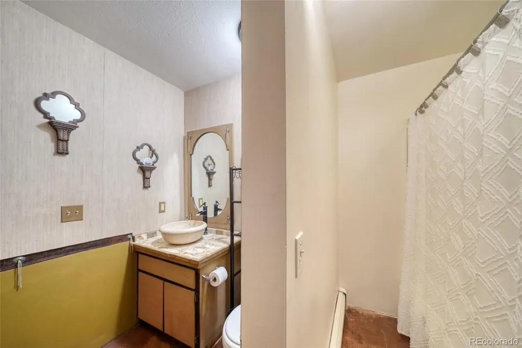 2283 Co Road 323 Westcliffe CO 81252