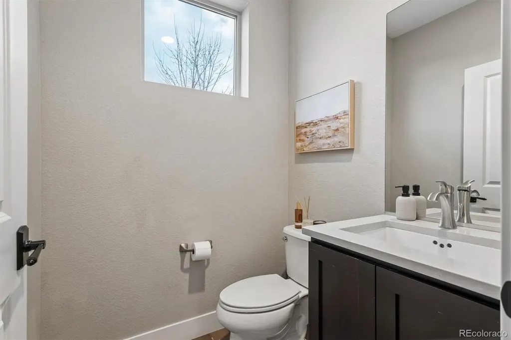 2439 S Orchard Street Lakewood CO 80228