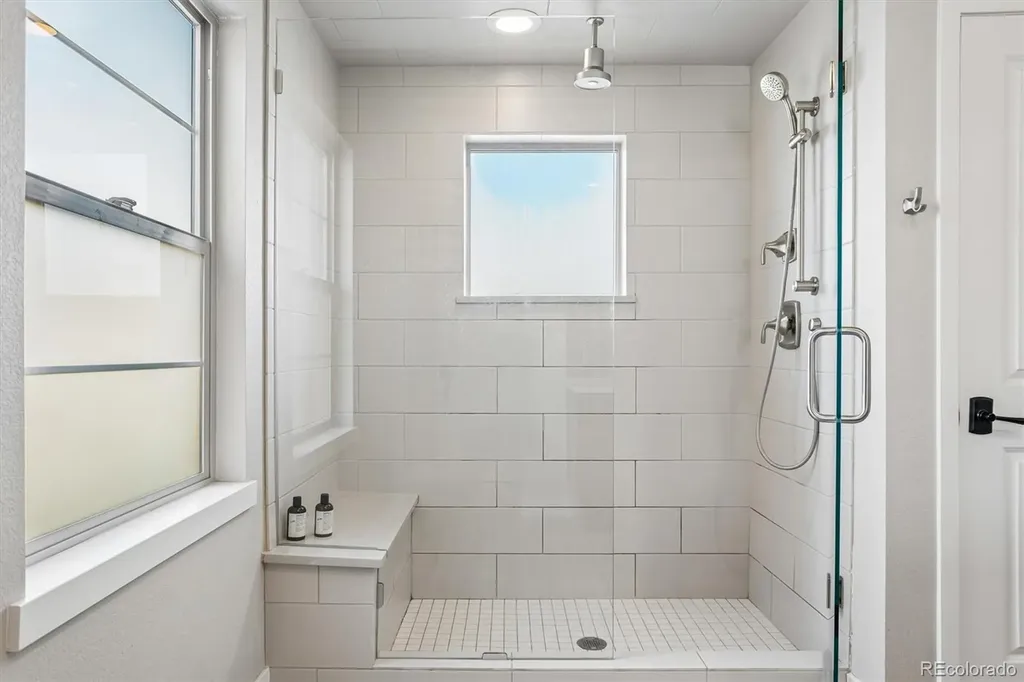 2439 S Orchard Street Lakewood CO 80228
