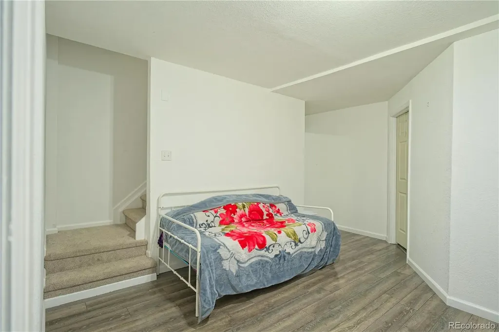 4242 S Mobile Circle Aurora CO 80013