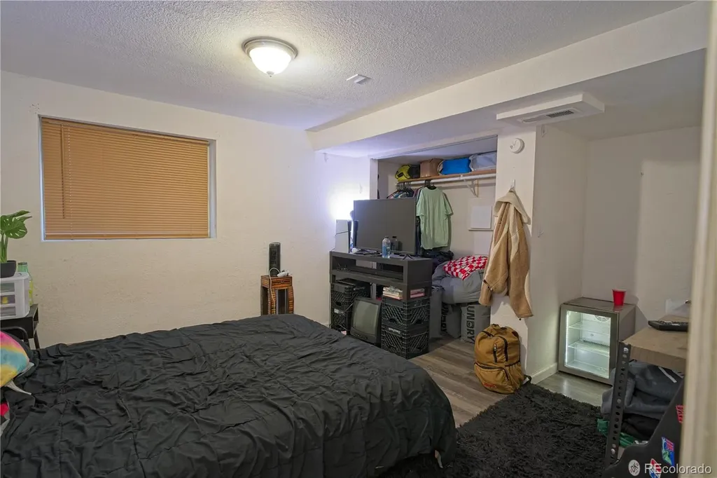 4242 S Mobile Circle Aurora CO 80013