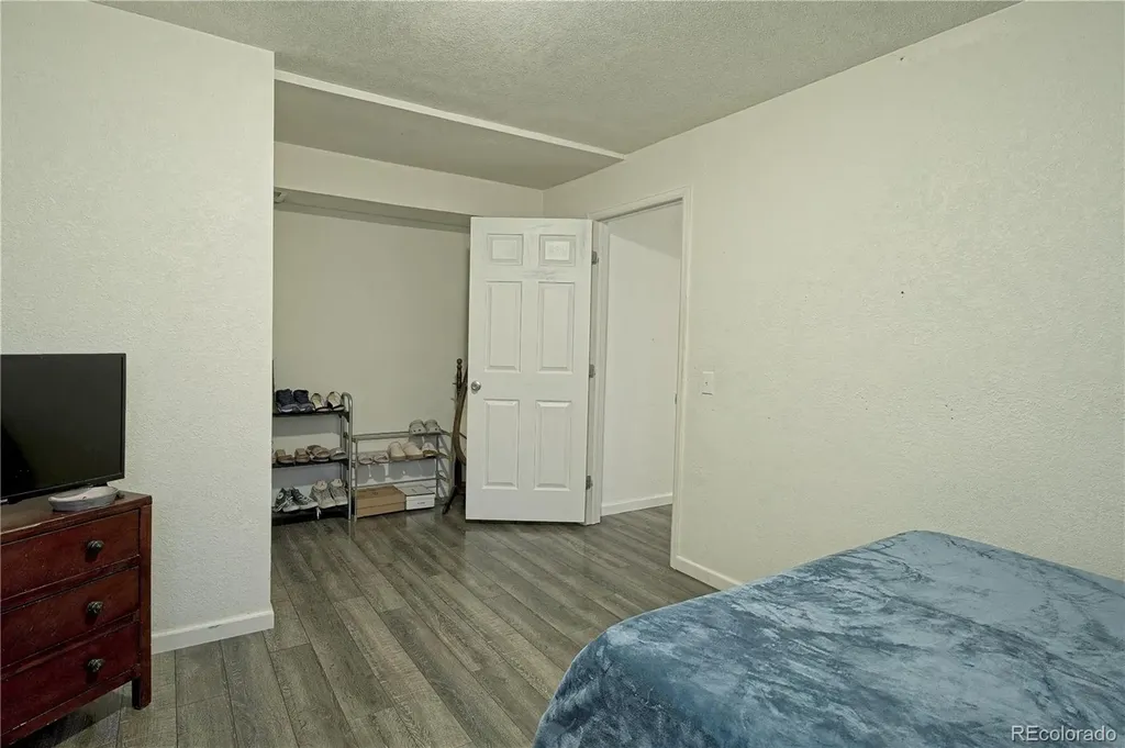 4242 S Mobile Circle Aurora CO 80013