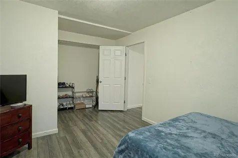4242 S Mobile Circle Aurora CO 80013