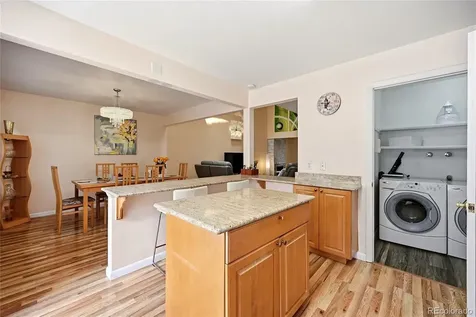 2858 S Vaughn Way Aurora CO 80014