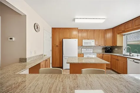 2858 S Vaughn Way Aurora CO 80014