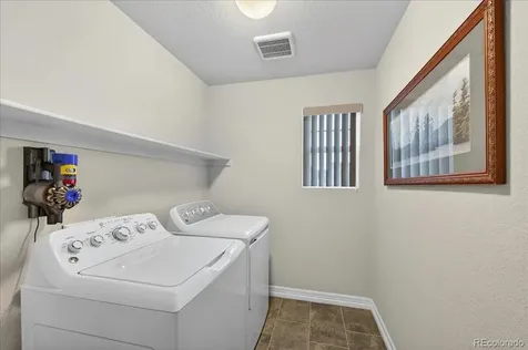 7315 S Robertsdale Way Aurora CO 80016